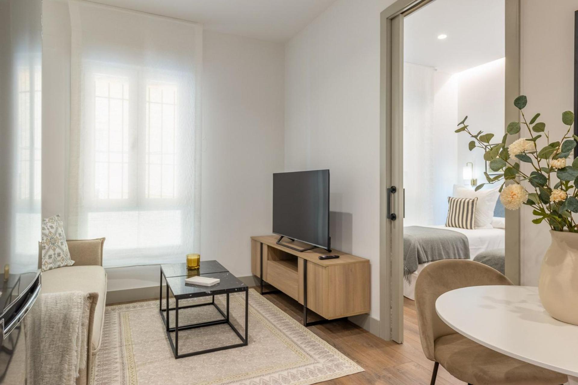 Accessible 2-single Bed In Chamberi Adapted Bathroom, Quevedo Iii Apartamento *